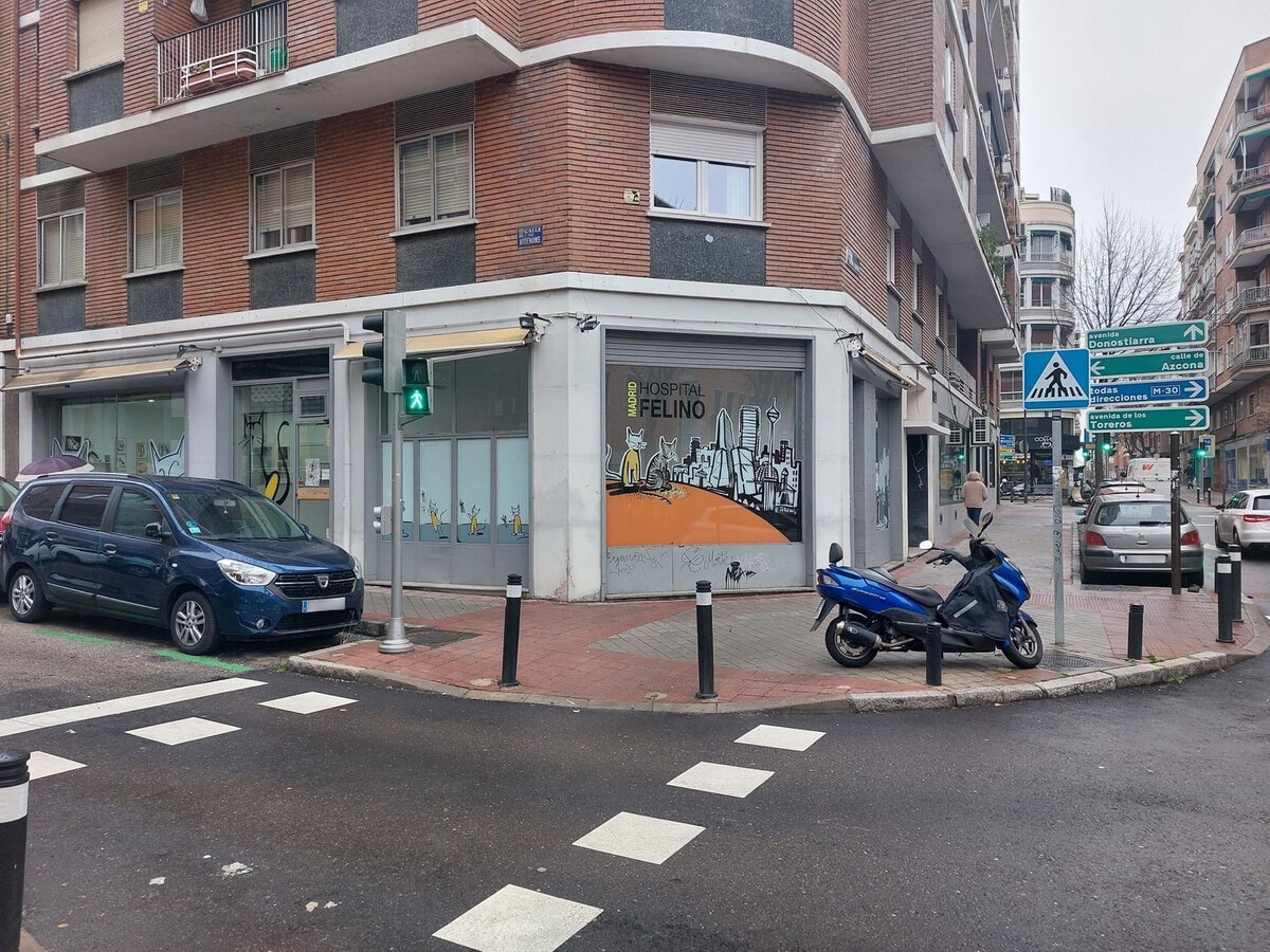 Madrid, MAD 28028 -  -  - Interior Photo - Image 1 of 2