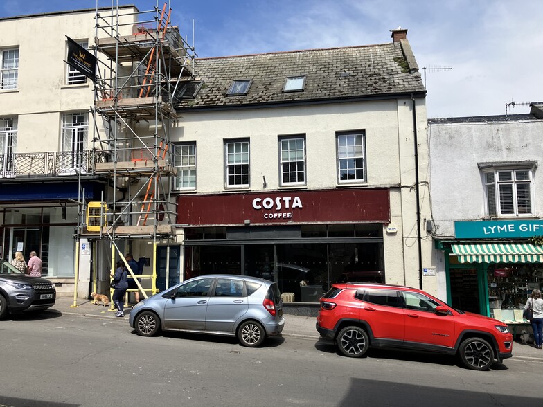 48-49 Broad St, Lyme Regis for rent - Primary Photo - Image 1 of 1