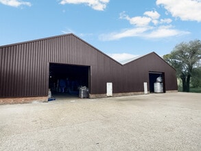 62-70 Fowler Rd, Ilford to rent Building Photo- Image 1 of 5