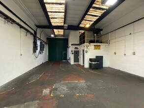 Howard St, West Bromwich to rent Building Photo- Image 2 of 10