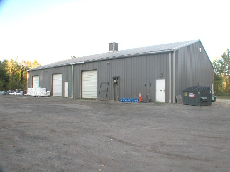 63 Birge Park Rd, Harwinton 06791 UK