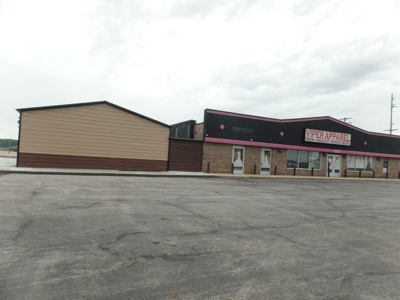 6500 Dixie, Saginaw, MI for sale - Building Photo - Image 2 of 4