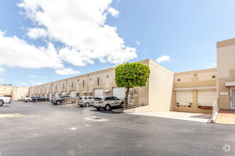 10411-10451 NW 28th, Doral, FL for rent Primary Photo- Image 1 of 7