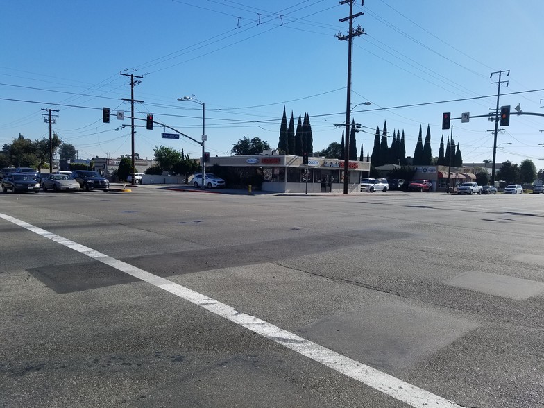 15100 Garfield Ave, Paramount, CA for sale - Primary Photo - Image 1 of 1