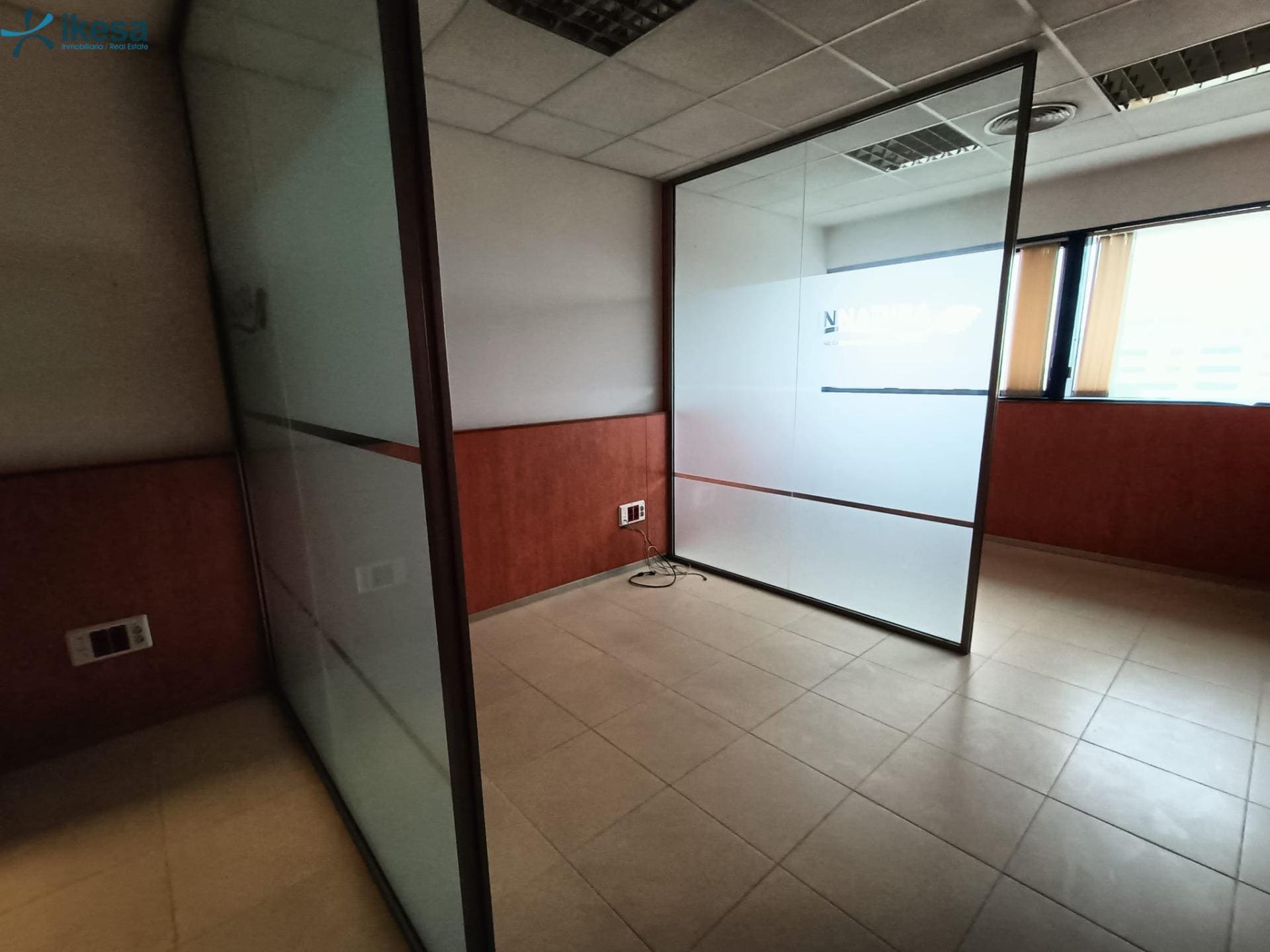 Office in Seville, Sevilla to rent Interior Photo- Image 1 of 9