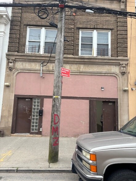 2942 Richmond Ter, Staten Island, NY for rent - Primary Photo - Image 1 of 7