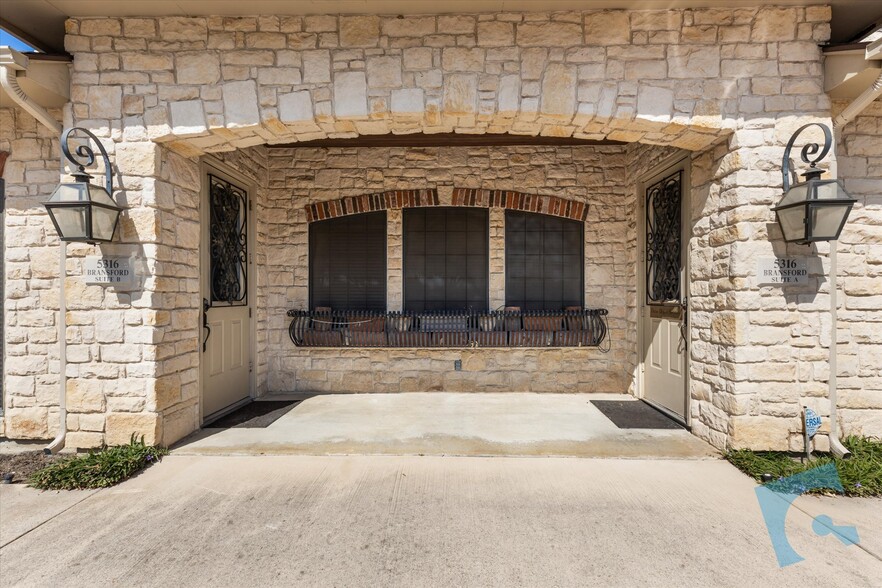 5316 Bransford Rd, Colleyville, TX for sale - Building Photo - Image 3 of 23