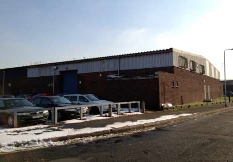 Leyton Rd, London to rent - Building Photo - Image 3 of 4