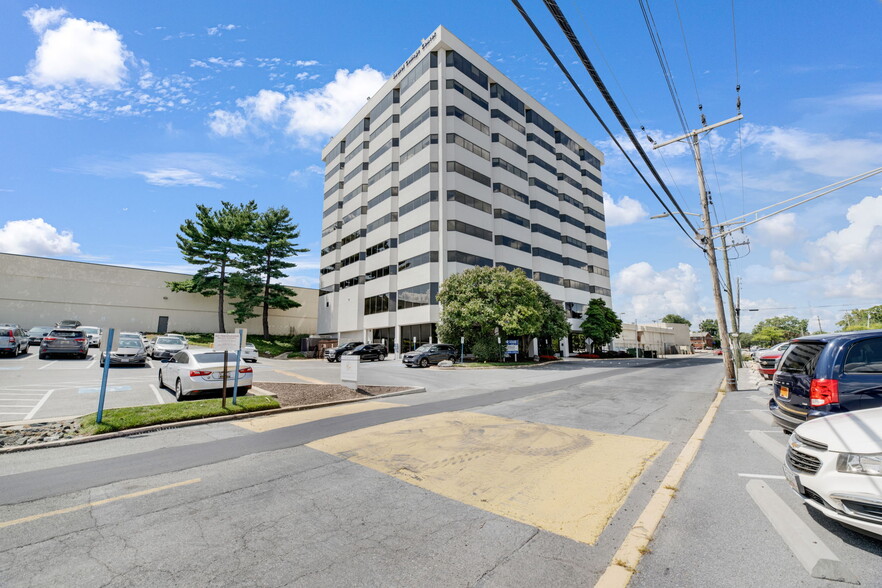 312 Marshall Ave, Laurel, MD for rent - Building Photo - Image 3 of 39