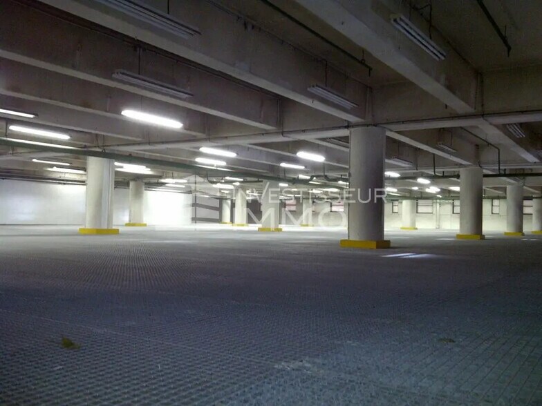 Industrial in Bagnolet for sale - Building Photo - Image 2 of 10