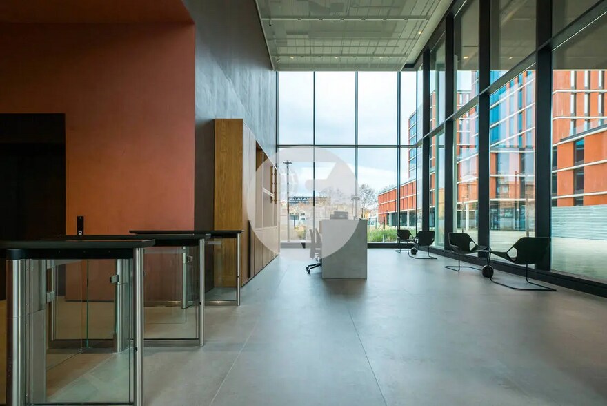 Carrer del Treball, 100, Barcelona, Barcelona to rent - Interior Photo - Image 3 of 4