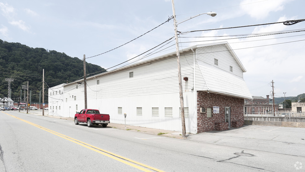 225 Washington St, Johnstown, PA for sale - Primary Photo - Image 1 of 1