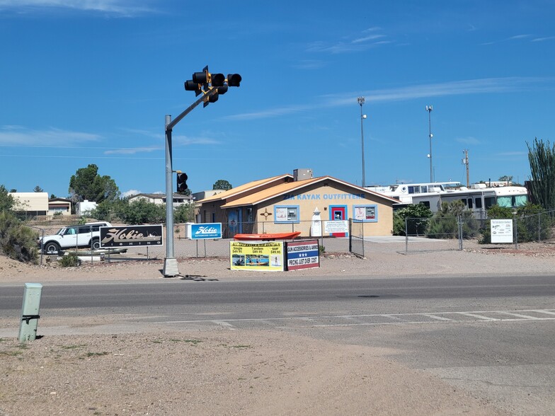 310 Rock Canyon Rd, Elephant Butte, NM for sale - Primary Photo - Image 1 of 10