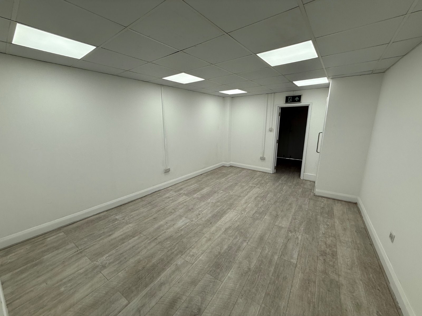 41 Broadwater St W, Worthing to rent Interior Photo- Image 1 of 2