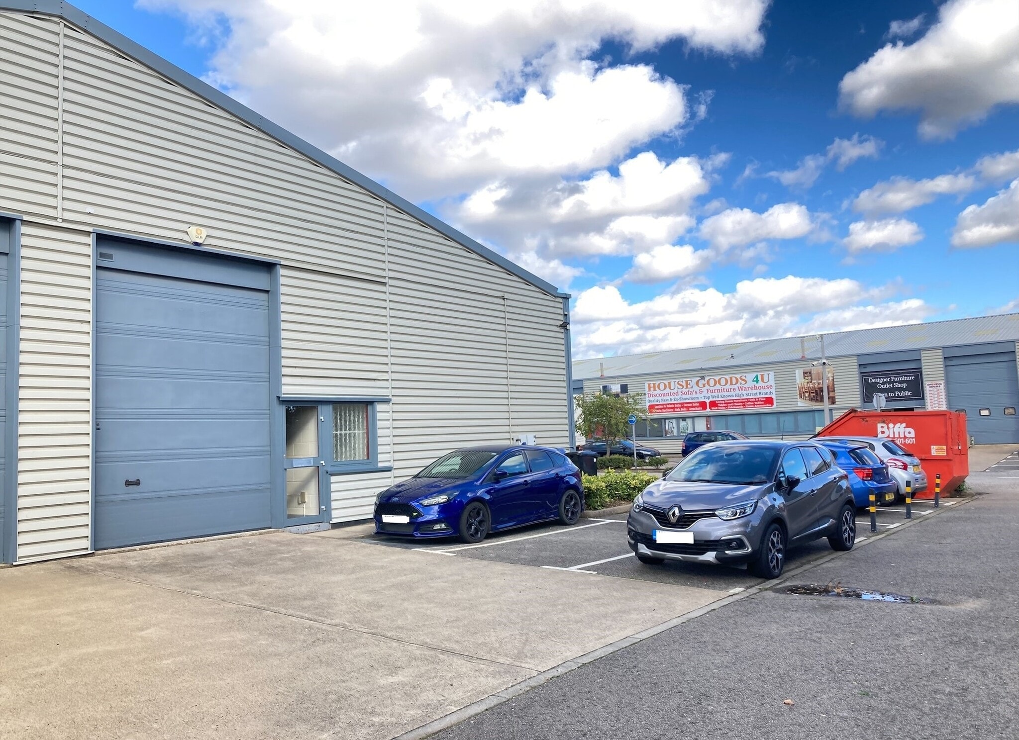 Fengate, Peterborough to rent Building Photo- Image 1 of 3