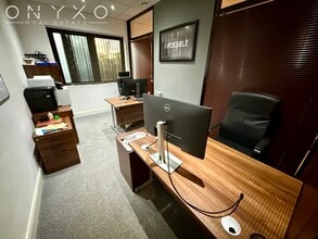 1390 Uxbridge Rd, Uxbridge to rent Interior Photo- Image 1 of 1