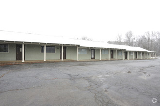 2036 Sandifer Blvd, Seneca, SC for sale Building Photo- Image 1 of 1