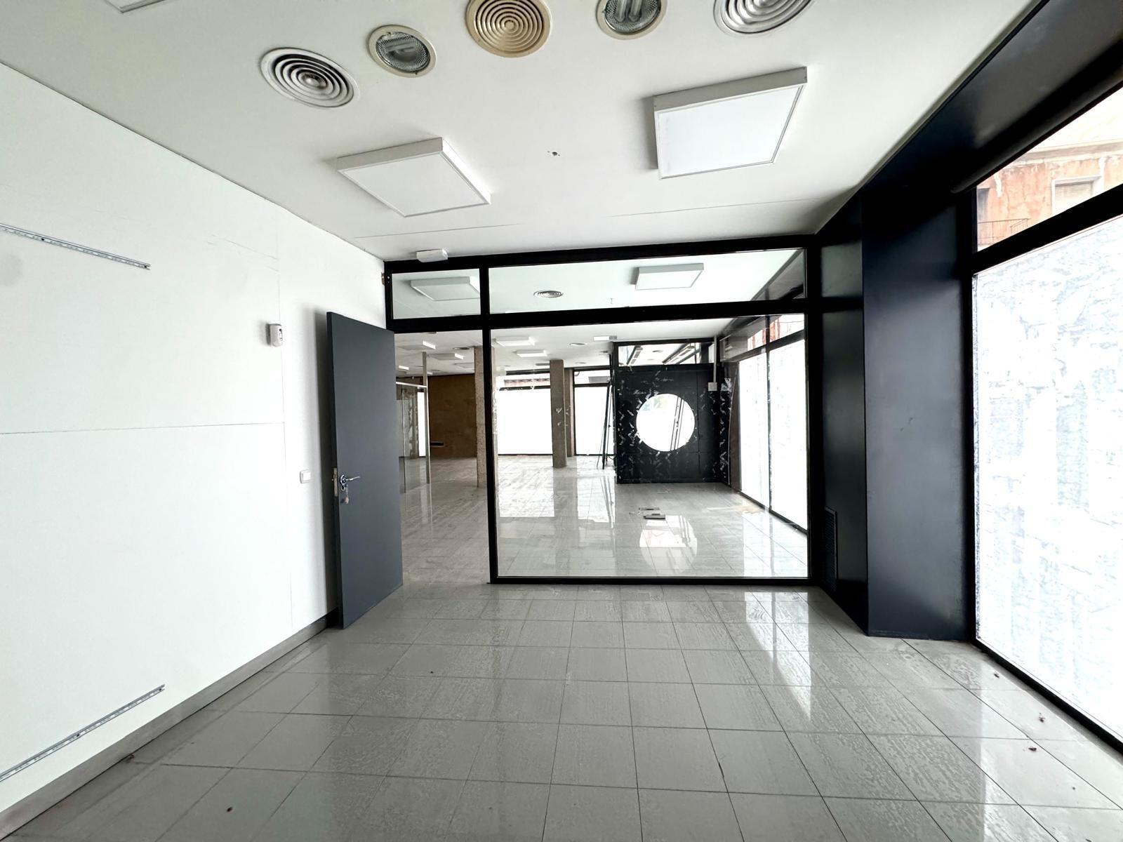 Retail in Orihuela for sale Interior Photo- Image 1 of 12