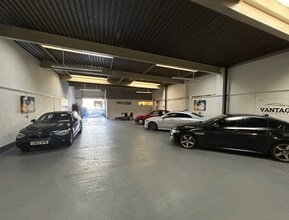 Woodside Rd, Cwmbran to rent Interior Photo- Image 1 of 8