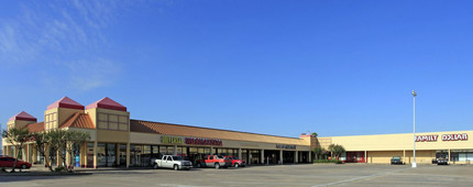 9700-9950 Fondren Rd, Houston, TX for rent Building Photo- Image 1 of 3