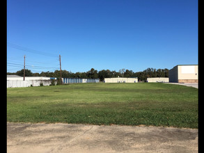 210 W Highway 332, Lake Jackson, TX for sale Primary Photo- Image 1 of 1