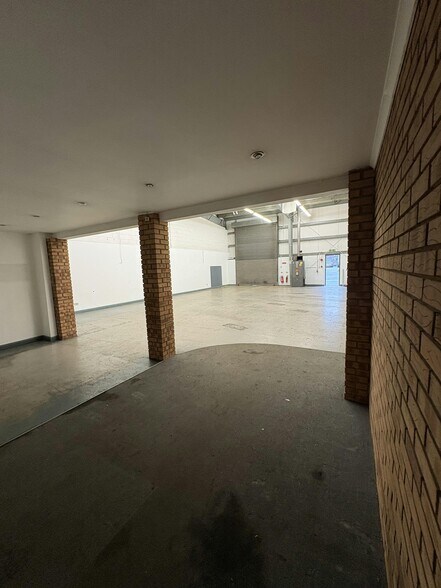 Dadford Rd, Silverstone to rent - Building Photo - Image 2 of 5