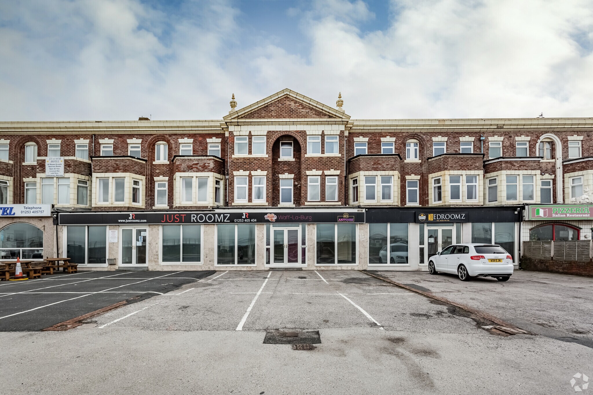 557-559 New South Promenade, Blackpool for sale Primary Photo- Image 1 of 1