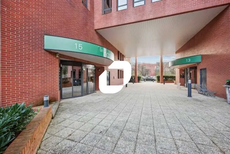 13-15 Rue Jeanne Braconnier, Meudon to rent - Building Photo - Image 2 of 9