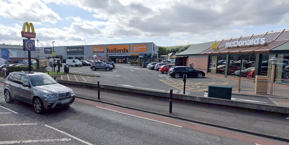 Salamander St, Edinburgh to rent - Building Photo - Image 3 of 4