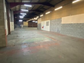 Heads Of The Valley, Rhymney to rent Interior Photo- Image 2 of 4