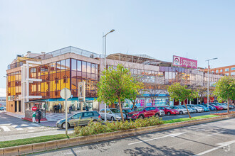 Avenida Constitución, 90, Torrejón De Ardoz, Madrid for sale Primary Photo- Image 1 of 7