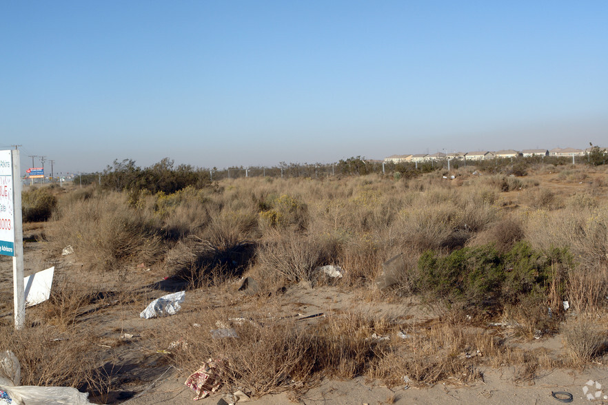 US 395 Hwy, Victorville, CA for sale - Primary Photo - Image 1 of 1