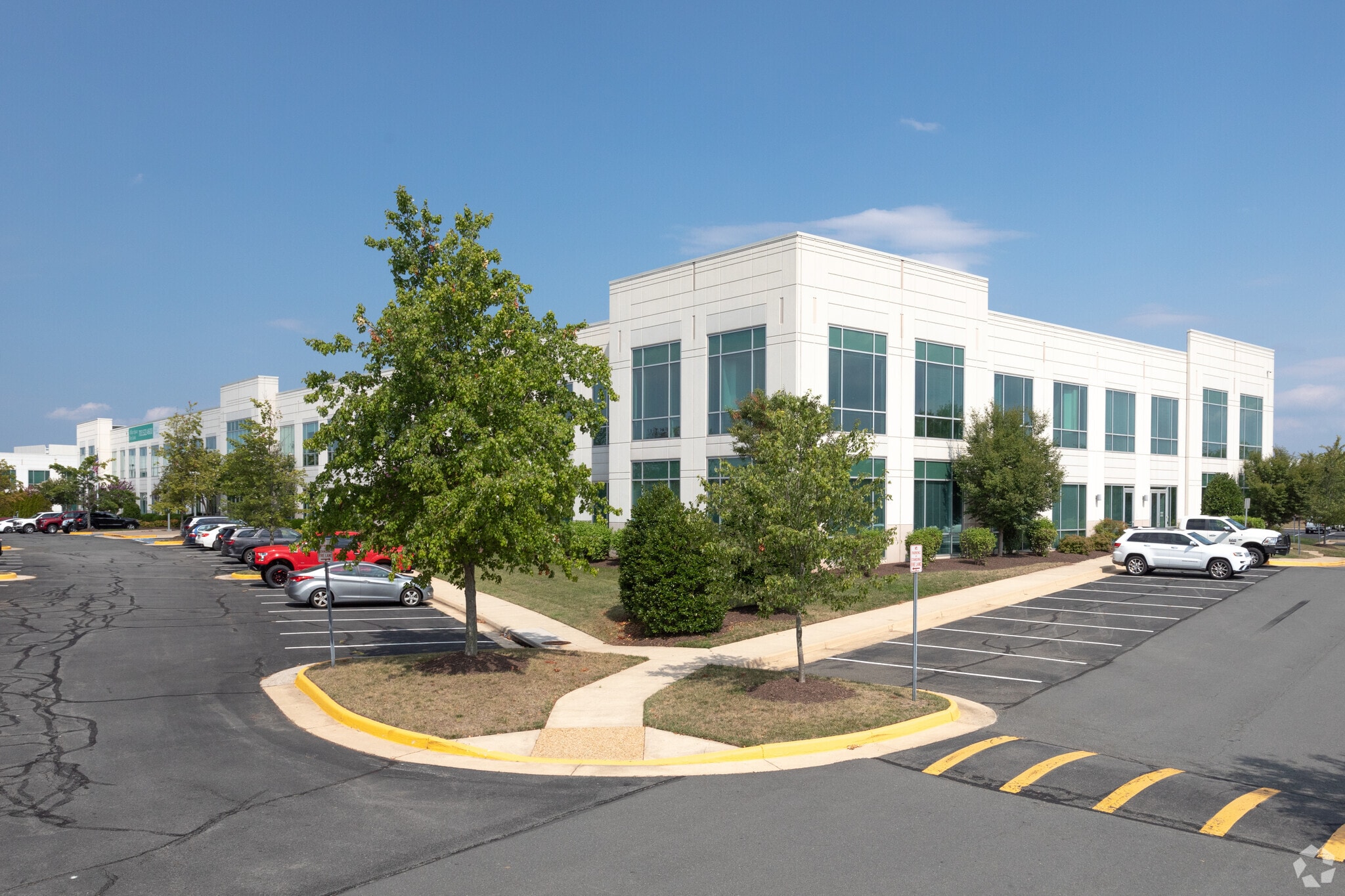3076 Centreville Rd, Herndon, VA to rent Building Photo- Image 1 of 5