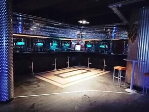 Retail in Yunquera de Henares, Guadalajara to rent Interior Photo- Image 2 of 22