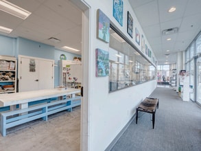 4111 Bayview St, Richmond, BC to rent Interior Photo- Image 2 of 4