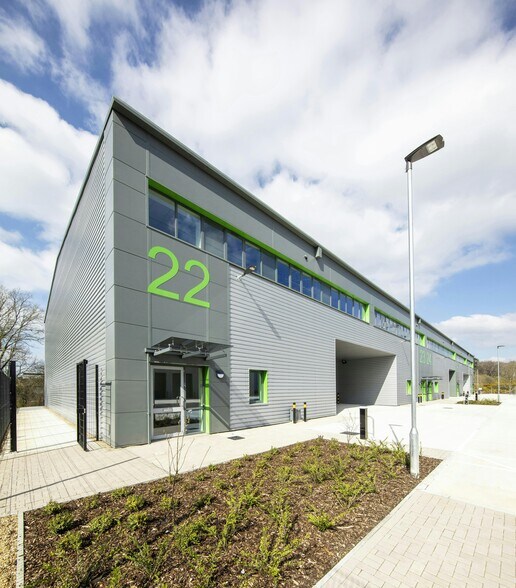 Vulcan Way, Wimborne to rent - Building Photo - Image 1 of 117