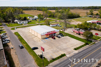 504 Ee Wallace Blvd N, Ferriday, LA for sale Primary Photo- Image 1 of 8