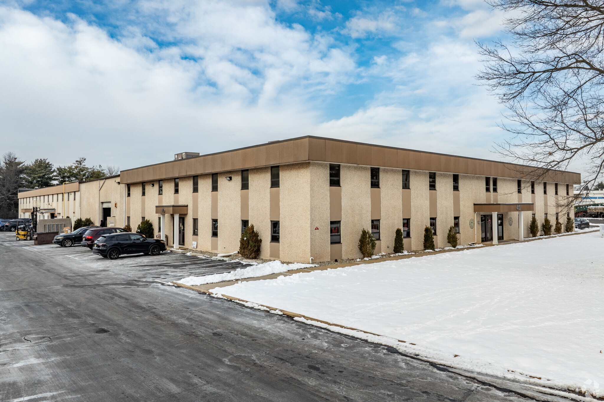 40 Brunswick Ave, Edison, NJ to rent Building Photo- Image 1 of 34