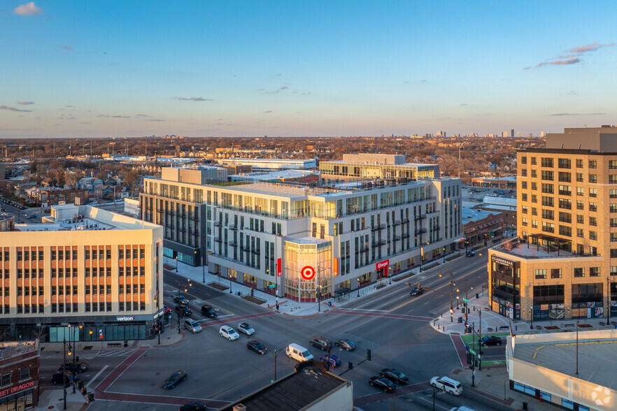 4715 W Irving Park Rd, Chicago, IL for rent - Aerial - Image 1 of 9