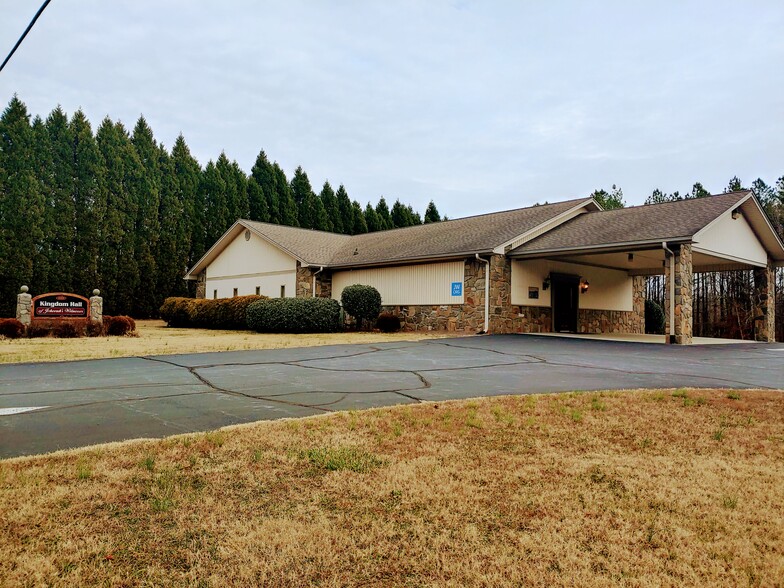 1001 Mineral Springs Rd, Madison, NC for sale - Primary Photo - Image 1 of 1