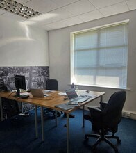 Salmon Fields, Oldham to rent Interior Photo- Image 2 of 4