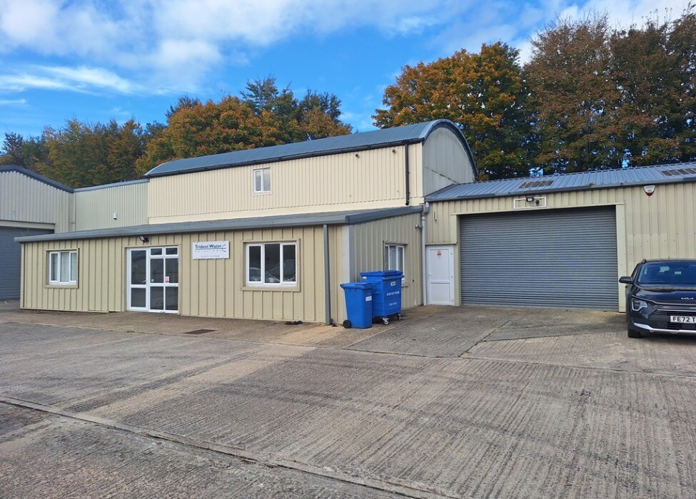 Bath Rd, Marlborough for sale Building Photo- Image 1 of 1