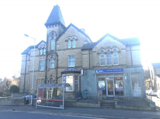 3-5 Oak Ln, Bradford for sale - Primary Photo - Image 1 of 1