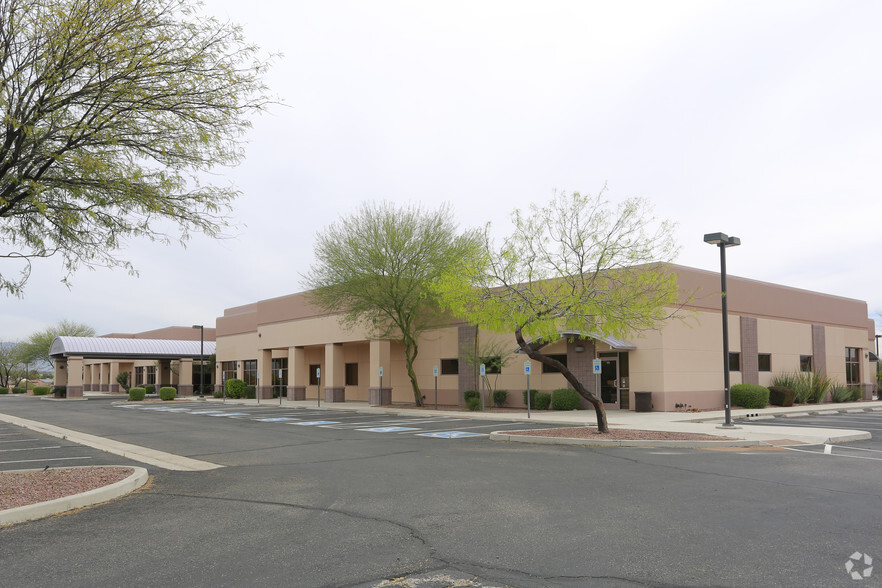 8333 N Silverbell Rd, Tucson, AZ for sale - Building Photo - Image 1 of 1