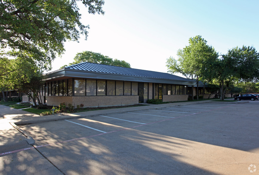 17000 Preston Rd, Dallas, TX for rent - Building Photo - Image 1 of 13