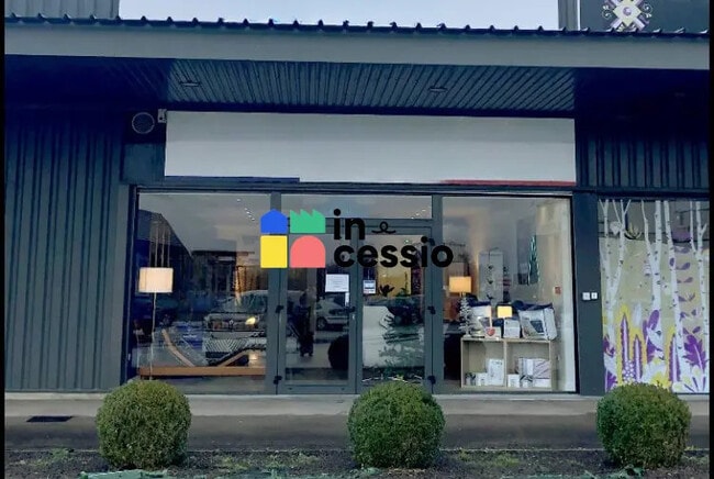 Vente Commerce 134 m²
