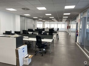 Office in Madrid, Madrid to rent Interior Photo- Image 2 of 11