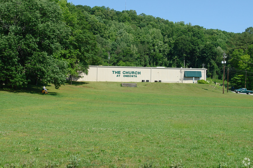 2780-2832 2nd Ave E, Oneonta, AL for sale - Primary Photo - Image 1 of 1