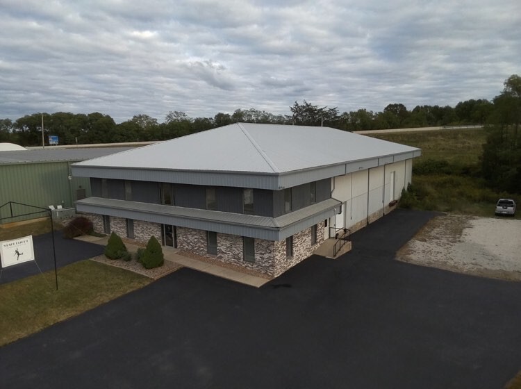 2423 W Industrial Park Dr, Bloomington, IN for sale - Building Photo - Image 1 of 1