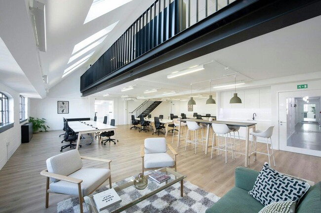 More details for 14 Gowers Walk, London - Office to Rent